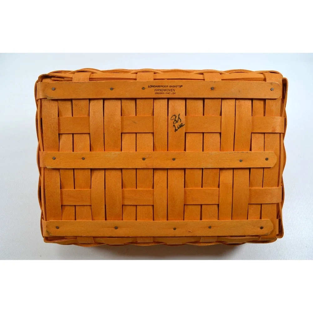 LONGABERGER 2002 Classic Back Porch Basket w/ 2 Protectors & Cloth Liner 13x9.5